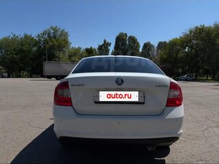 2015 Skoda Rapid I, белый, 680000 рублей, вид 3