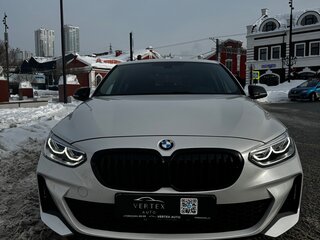 2022 BMW 1 серии 120i III (F52) Рестайлинг, белый, 1800000 рублей, вид 2