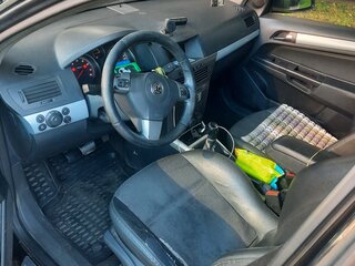 2006 Opel Astra H, чёрный, 215000 рублей, вид 5