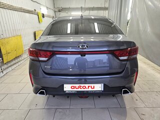2021 Kia Rio IV Рестайлинг, чёрный, 1760000 рублей, вид 4