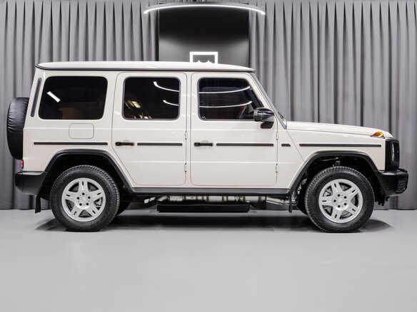 2025 Mercedes-Benz G-Класс 450 d III (W465) Рестайлинг, белый, 31107000 рублей - вид 10