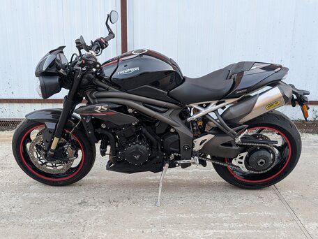 2019 Triumph Speed Triple, чёрный, 985000 рублей, вид 5