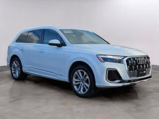 2026 Audi Q7 45 TFSI II (4M) Рестайлинг 2, серый, 7771946 рублей, вид 3