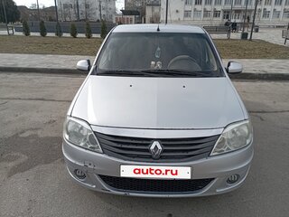 2012 Renault Logan I Рестайлинг, серебристый, 430000 рублей, вид 1