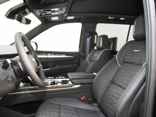 2026 Cadillac Escalade V Рестайлинг, серый, 20500000 рублей, вид 3