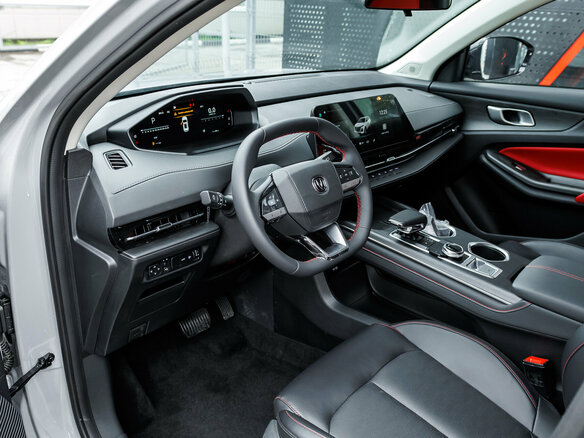 2025 Changan UNI-S I, серебристый, 3179900 рублей - вид 18
