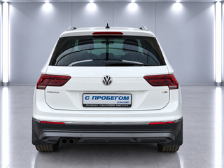 2017 Volkswagen Tiguan II, белый, 1750000 рублей, вид 3