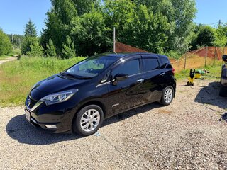 2018 Nissan Note e-Power II Рестайлинг, чёрный, 1250000 рублей, вид 2