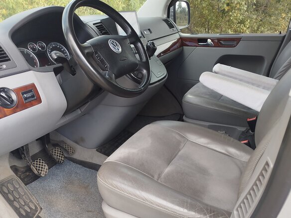 2006 Volkswagen Multivan T5, серебристый - вид 10