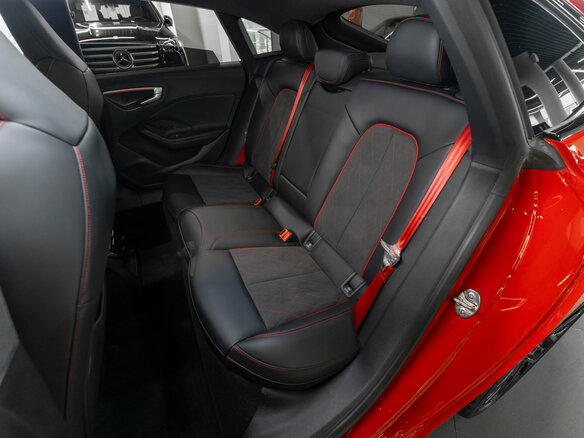 2025 Audi A5 L III (B10), красный, 6140000 рублей - вид 12