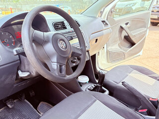 2012 Volkswagen Polo V, белый, 425000 рублей, вид 5