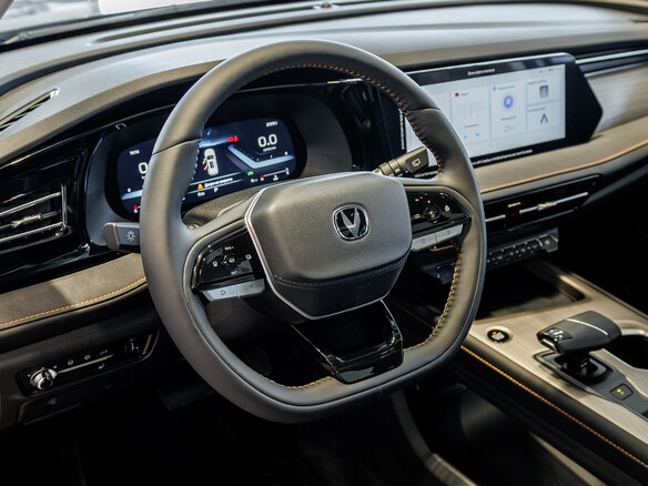 2026 Changan CS75 Pro, серый, 3055000 рублей - вид 17