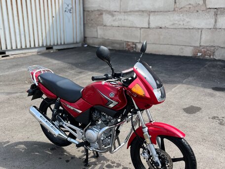 2014 Yamaha YBR125, красный, 250000 рублей, вид 3