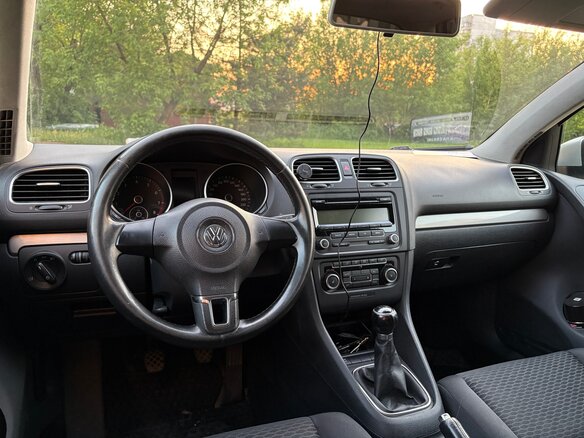 2011 Volkswagen Golf VI, серый, 730000 рублей - вид 7