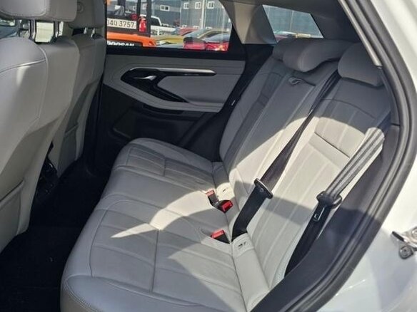 2021 Land Rover Range Rover Evoque L II, белый, 4700000 рублей - вид 16