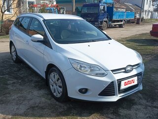 2013 Ford Focus III, белый, 685000 рублей, вид 3