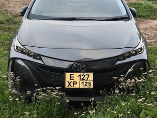 2017 Toyota Prius PHV ZVW52 IV (XW50), серый, 1730000 рублей, вид 5