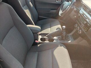 2014 Toyota Corolla XI (E160, E170, E180), чёрный, 1950000 рублей, вид 5