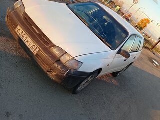 2002 Toyota Caldina I, белый, 310000 рублей, вид 4