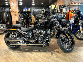 2025 Harley-Davidson Breakout, чёрный, 3600000 рублей, вид 1