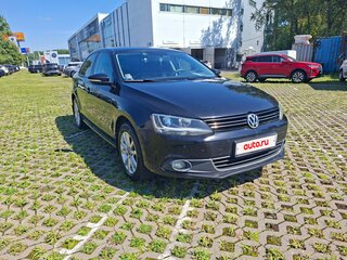 2013 Volkswagen Jetta VI, чёрный, 950000 рублей, вид 2