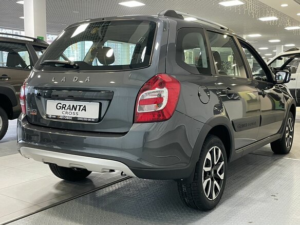 2025 Lada (ВАЗ) Granta Cross I Рестайлинг, серый - вид 3