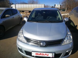 2011 Nissan Tiida I Рестайлинг, серый, 720000 рублей, вид 1