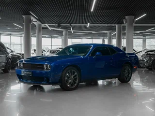 2022 Dodge Challenger III Рестайлинг 2, синий, 4900000 рублей, вид 1