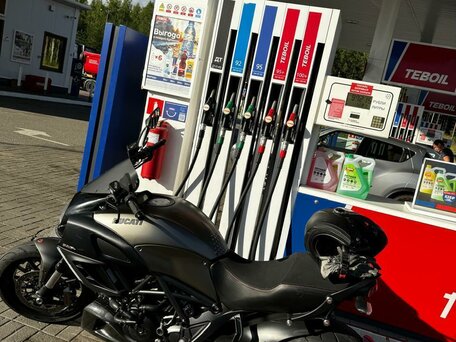 2014 Ducati Diavel, коричневый, 990000 рублей, вид 3