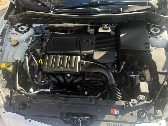 2011 Mazda 3 II (BL), белый, 900000 рублей - вид 11