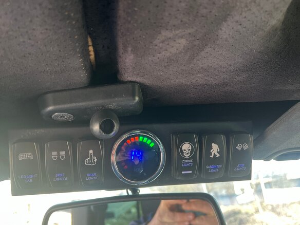 2016 Jeep Wrangler III (JK), чёрный, 3500000 рублей - вид 13