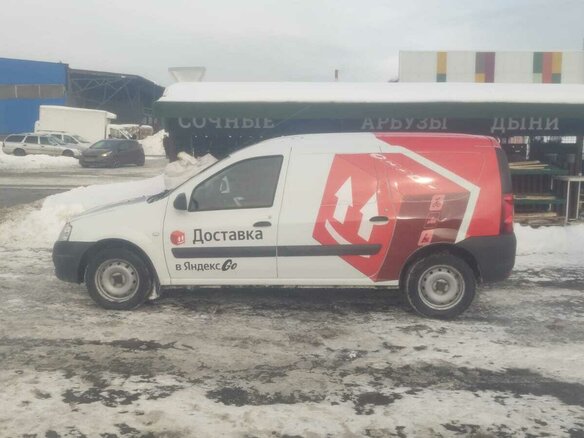 2018 Lada (ВАЗ) Largus I, белый, 560000 рублей - вид 2