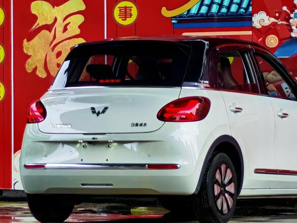 2024 Wuling Binguo 31.9 kWh, белый, 1080000 рублей - вид 9