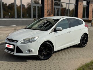 2011 Ford Focus III, белый, 640000 рублей, вид 2