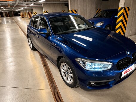 2018 BMW 1 серии 118i II (F20/F21) Рестайлинг 2, синий, 2080000 рублей, вид 1