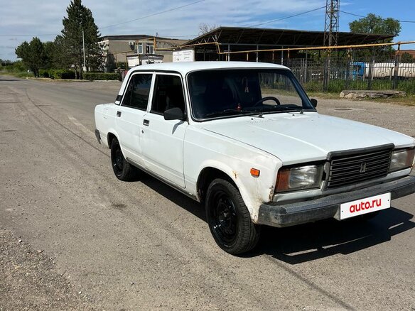 2006 Lada (ВАЗ) 2107, белый, 127000 рублей - вид 8