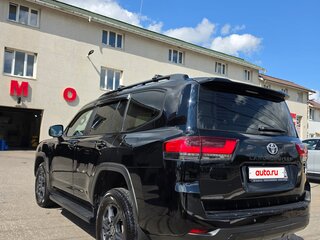 2021 Toyota Land Cruiser 300 Series, чёрный, 9100000 рублей, вид 2