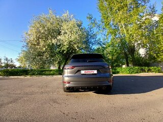 2021 Porsche Cayenne Turbo III, серый, 10600000 рублей, вид 5
