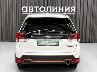 2018 Subaru Forester V, белый, 2498000 рублей, вид 4