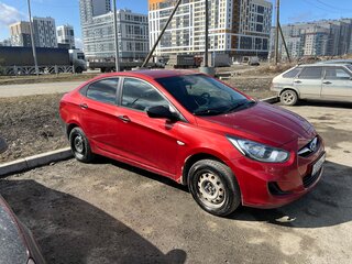 2011 Hyundai Solaris I, красный, 390000 рублей, вид 1