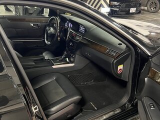 2011 Mercedes-Benz E-Класс 200 7G-Tronic IV (W212, S212, C207), чёрный, 1400000 рублей, вид 5