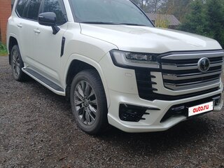 2022 Toyota Land Cruiser 300 Series, белый, 9220000 рублей, вид 1