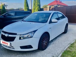 2010 Chevrolet Cruze I, белый, 550000 рублей, вид 1