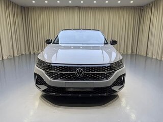 2023 Volkswagen Lavida III Рестайлинг, серебристый, 1320000 рублей, вид 2