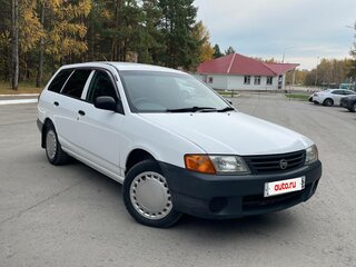 2002 Nissan AD II, белый, 365000 рублей, вид 1