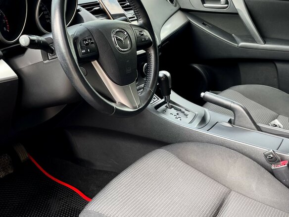2012 Mazda 3 II (BL) Рестайлинг, красный, 960000 рублей - вид 6