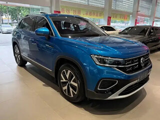 2022 Volkswagen Tayron I, синий, 2569099 рублей, вид 3