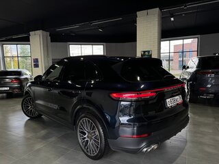 2018 Porsche Cayenne S III, синий, 6300000 рублей, вид 5
