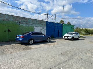 2017 Volkswagen Passat (North America and China) I Рестайлинг, синий, 2100000 рублей, вид 5