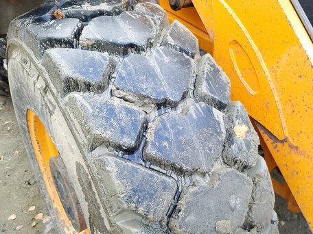2011 JCB 3CX, жёлтый, 6000000 рублей, вид 5